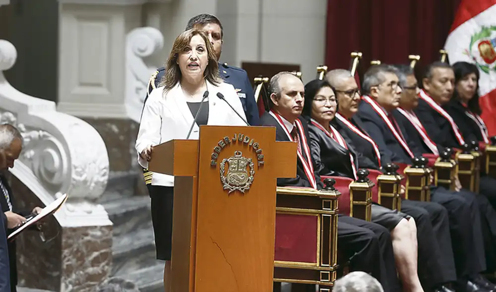 Mandataria. Dina Boluarte en el Palacio de Justicia. Foto: difusión