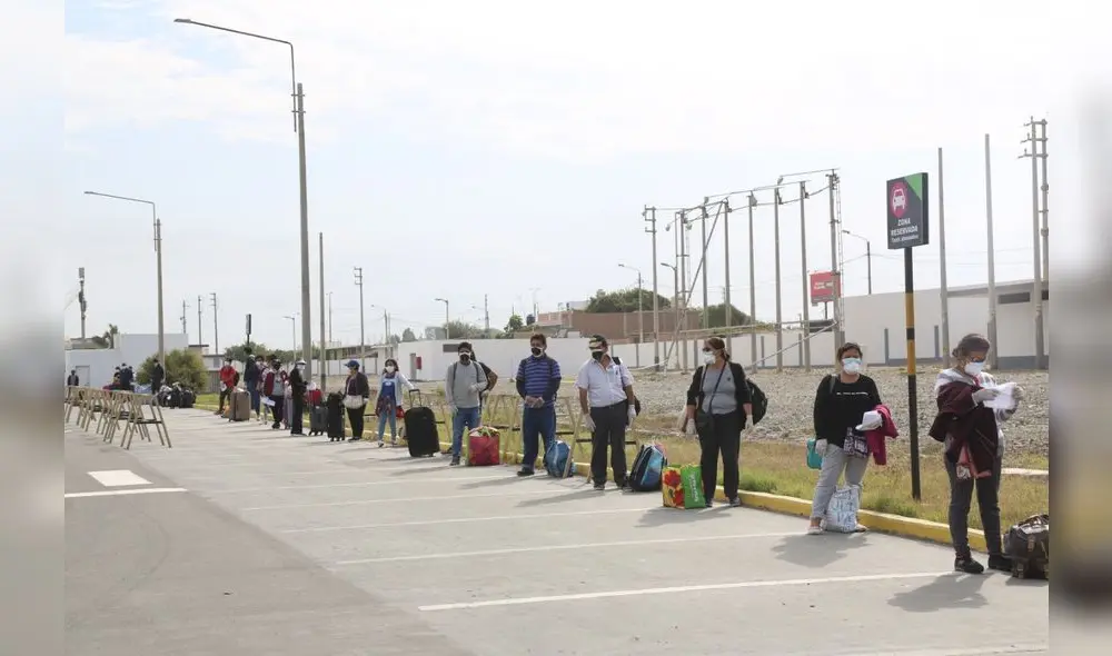 Quedaron varados en Lima