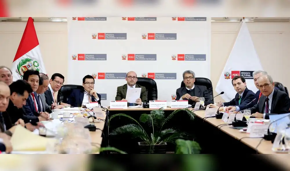 Debatirán empleo juvenil y fórmula de cálculo para RMV