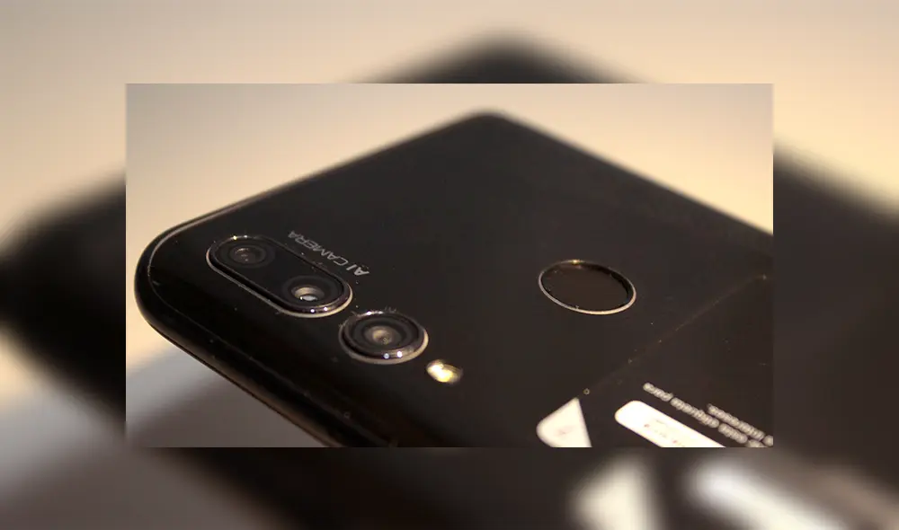 Lector de huellas incorporado en la parte trasera del Huawei Y9 Prime. | Foto: La República