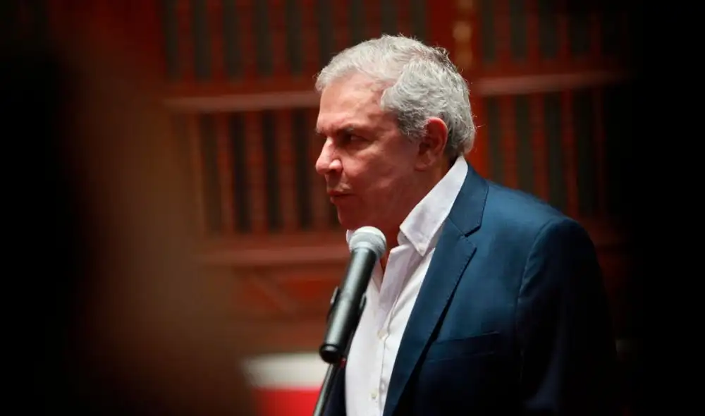 Castañeda sobre el desplome de su popularidad: “A veces, mi mudez no ayuda” [VIDEO]