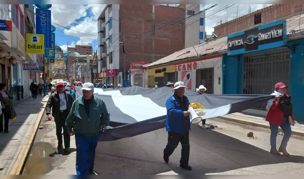 Protestas de organizaciones sociales. Foto: Kleber Sánchez/URPI