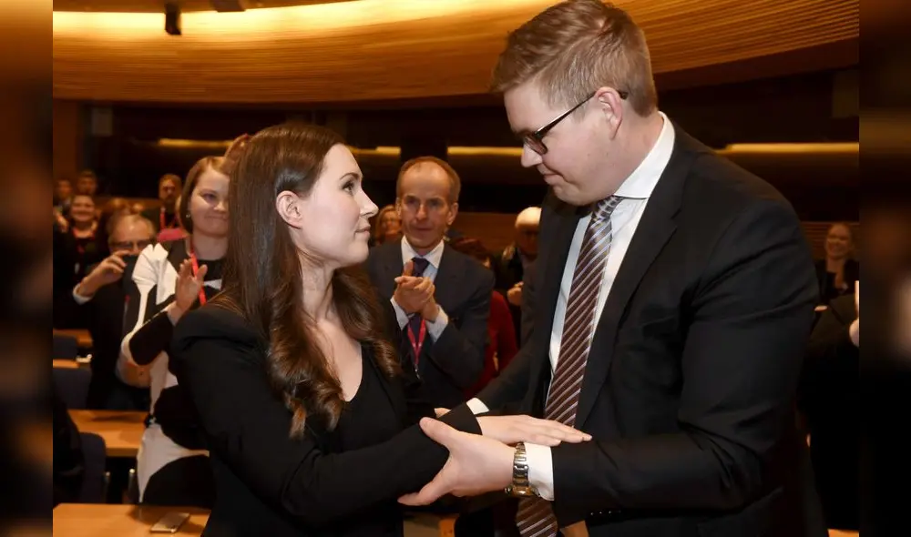 Sanna Marin ganó de manera ajustada este domingo la votación para reemplazar al saliente primer ministro Antti Rinne. Foto: AFP.