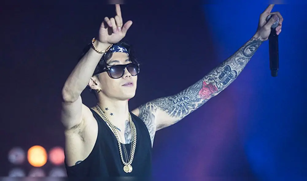Jay Park alcanzó reconocimiento en el mundo del Hip-Hop y R&B tras su debut como rapero y solista. Se dedicó a producir y componer su propia música.