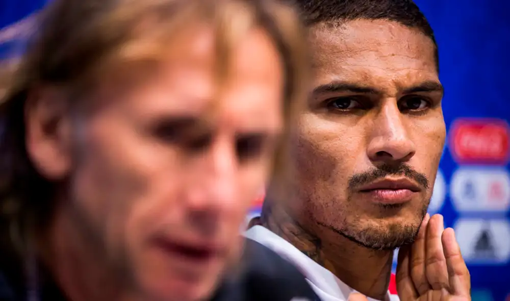 El capitán de la selección peruana Paolo Guerrero confesó que suele tener discusiones con Gareca cuando le habla de Universitario de Deportes. El capitán de la selección peruana Paolo Guerrero confesó que suele tener discusiones con Gareca cuando le habla de Universitario de Deportes.