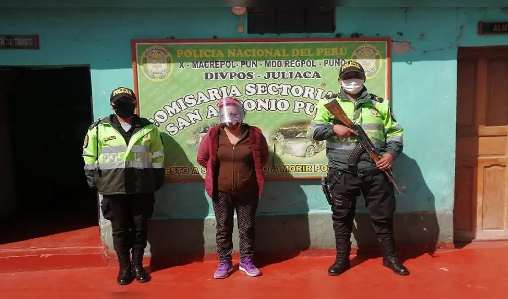 Agentes de la Policía en Puno capturaron a mujer con droga. Foto: PNP