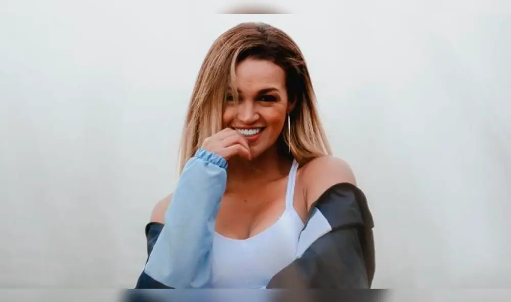 Angie Arizaga recibe crueles comentarios del público por cubrir la Copa América 2019