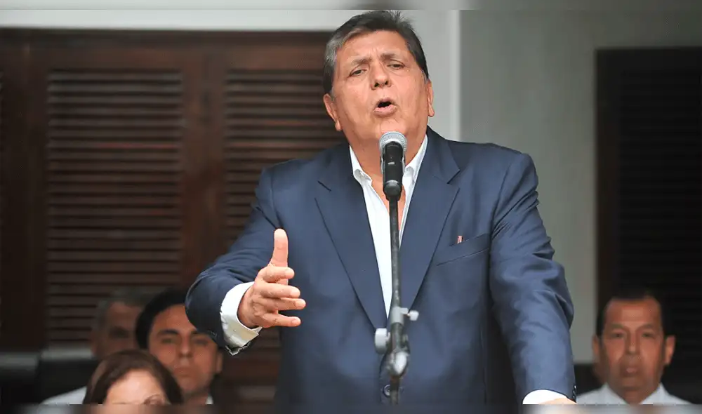 Alan García: entrevistado 'celebra' en vivo negativa de asilo diplomático [VIDEO]