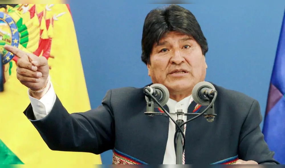 Presidente boliviano Evo Morales en una conferencia de prensa en la Casa Grande del Pueblo (La Gran Casa del Pueblo) en La Paz. Presidente boliviano Evo Morales en una conferencia de prensa en la Casa Grande del Pueblo (La Gran Casa del Pueblo) en La Paz.