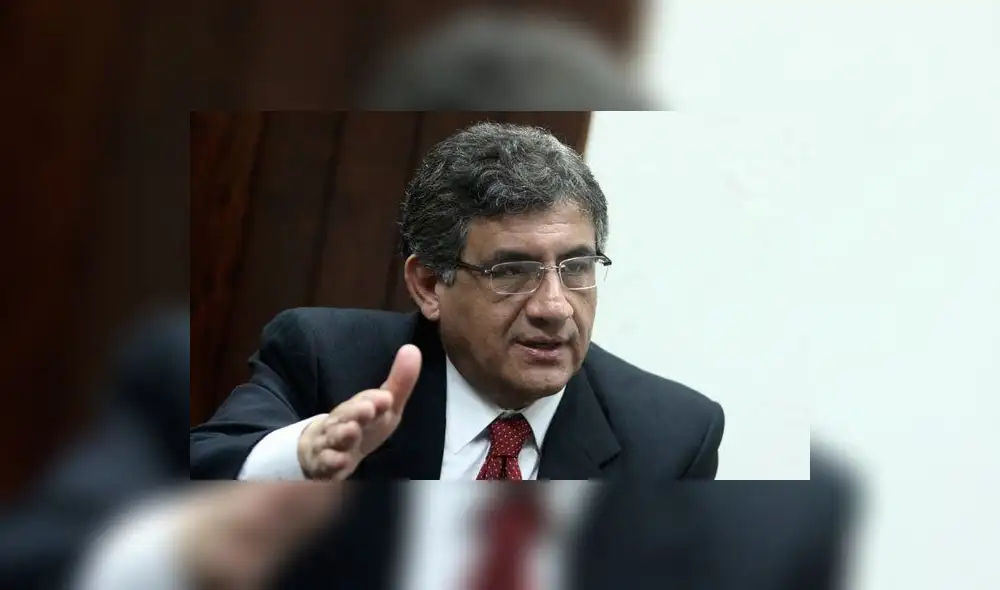 Sheput considera que Toledo debería estar en el Perú “para enfrentar acusaciones”