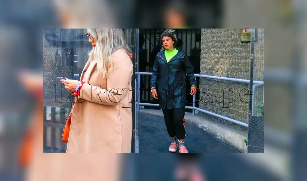 Macarena Vélez solo estuvo cerca de quince minutos con personal del CEM. (Foto: Flavio Matos)