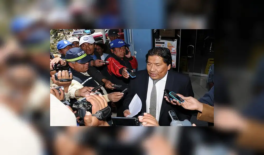 Puno: Hallaron ocho cartas atribuidas a David Mamani en las que se despide antes morir Puno: Hallaron ocho cartas atribuidas a David Mamani en las que se despide antes morir