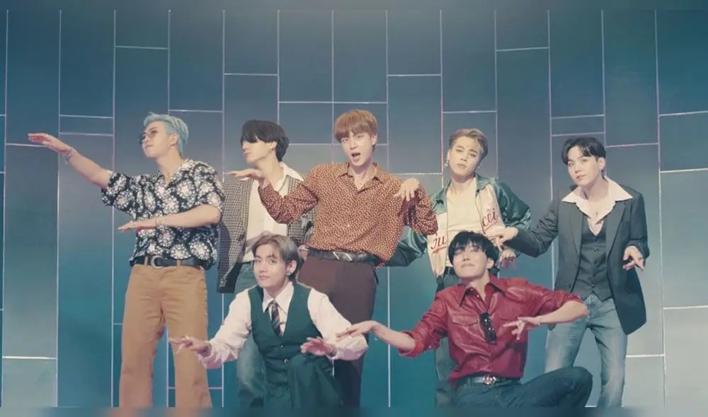 Desliza para ver más fotos del MV "Dynamite" de BTS. Créditos: Big Hit Entertainment Desliza para ver más fotos del MV "Dynamite" de BTS. Créditos: Big Hit Entertainment