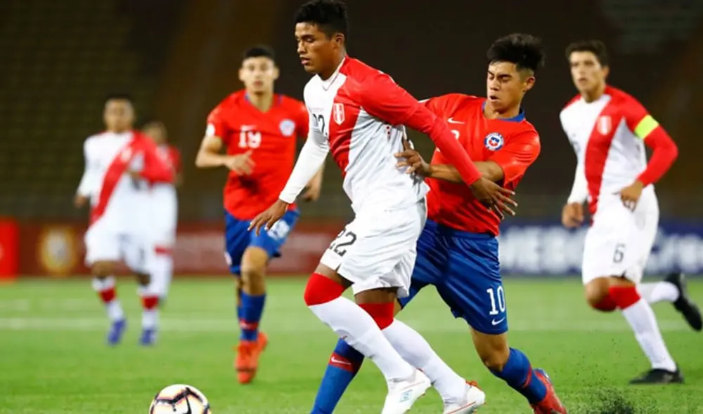 Kluiverth Aguilar pertenece a la divisiones juveniles de la selección peruana.