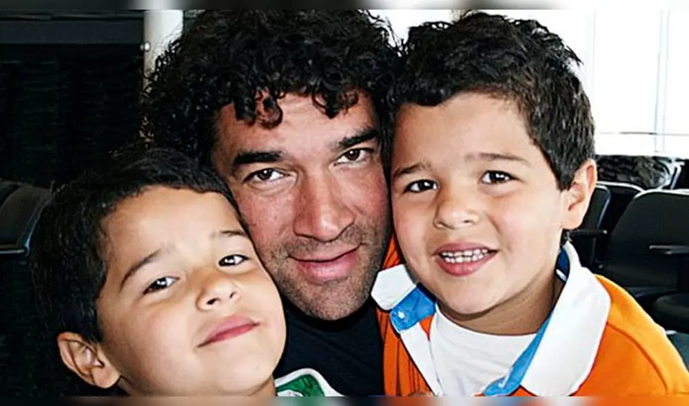 Itatí Cantoral sorprende a fans al lado de sus mellizos con Eduardo Santamarina [VIDEO]