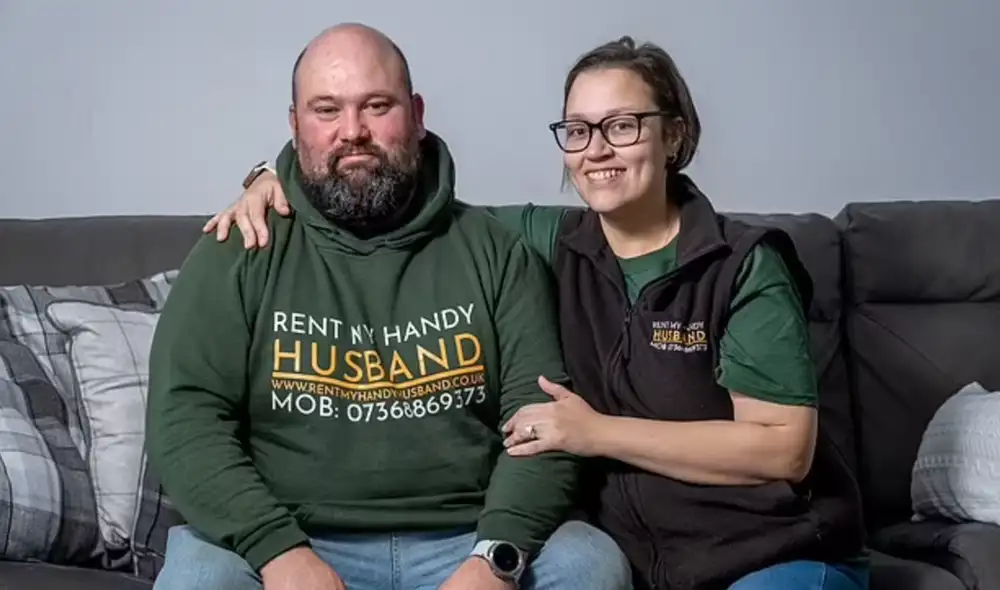 Ciudadana de Inglaterra renta a su pareja a mujeres que necesiten ayuda doméstica. Foto: James Linsell-Clark/SWNS Ciudadana de Inglaterra renta a su pareja a mujeres que necesiten ayuda doméstica. Foto: James Linsell-Clark/SWNS
