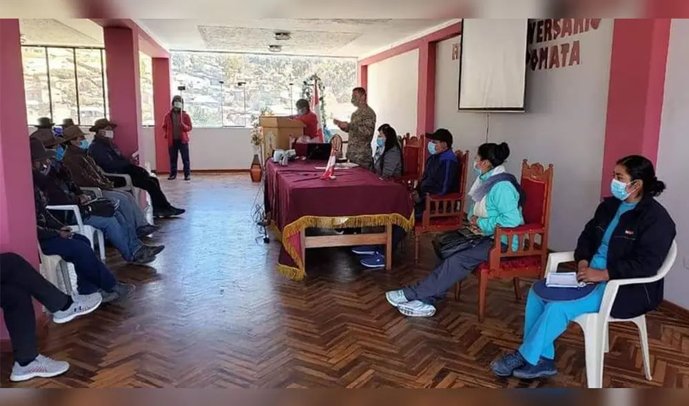 Acuerdo se tomó tras reunión de autoridades de Pomata en Puno.
