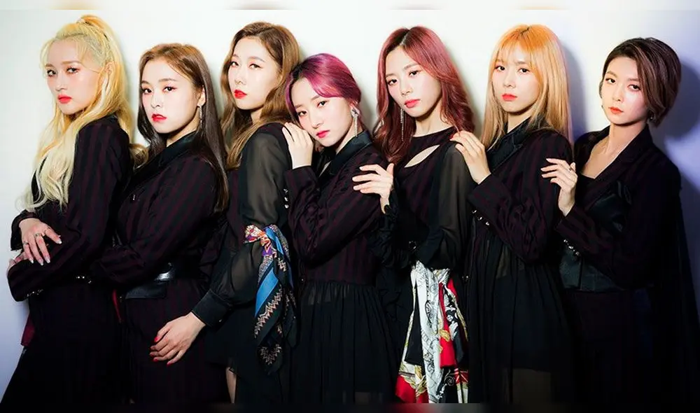 Dreamcatcher debutó oficialmente el 13 de enero de 2017, con el álbum sencillo Nightmare.
