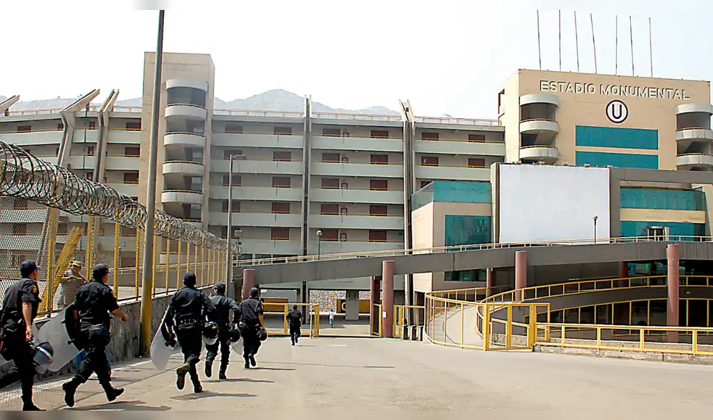 River vs Flamengo: PNP explicó que no hubo robo, pero sí hurto de equipos de telecomunicaciones. River vs Flamengo: PNP explicó que no hubo robo, pero sí hurto de equipos de telecomunicaciones.