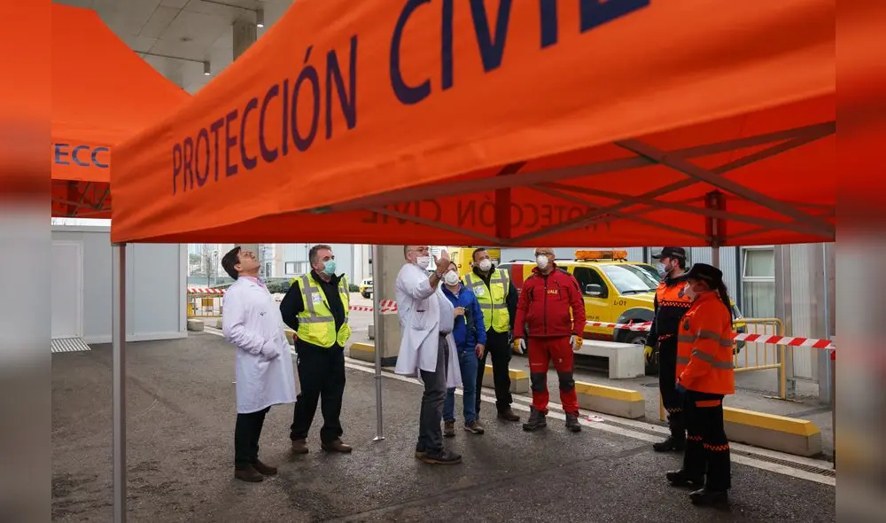 “Vienen los días peores”, a medida que el país se acerca “al punto máximo”, avisó el ministro de Sanidad. Foto: EFE. “Vienen los días peores”, a medida que el país se acerca “al punto máximo”, avisó el ministro de Sanidad. Foto: EFE.