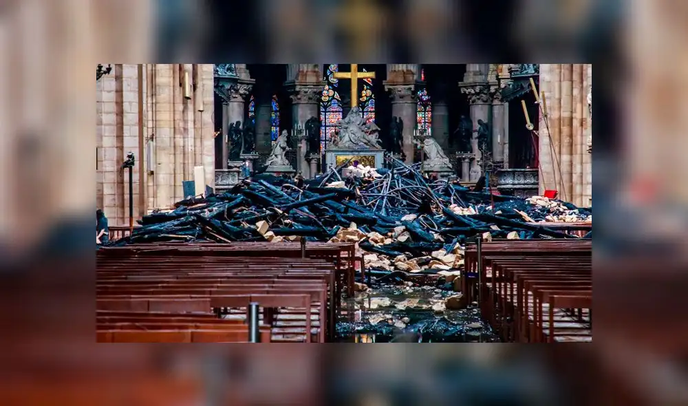 España revisará seguridad de sus monumentos tras incendio en Notre Dame