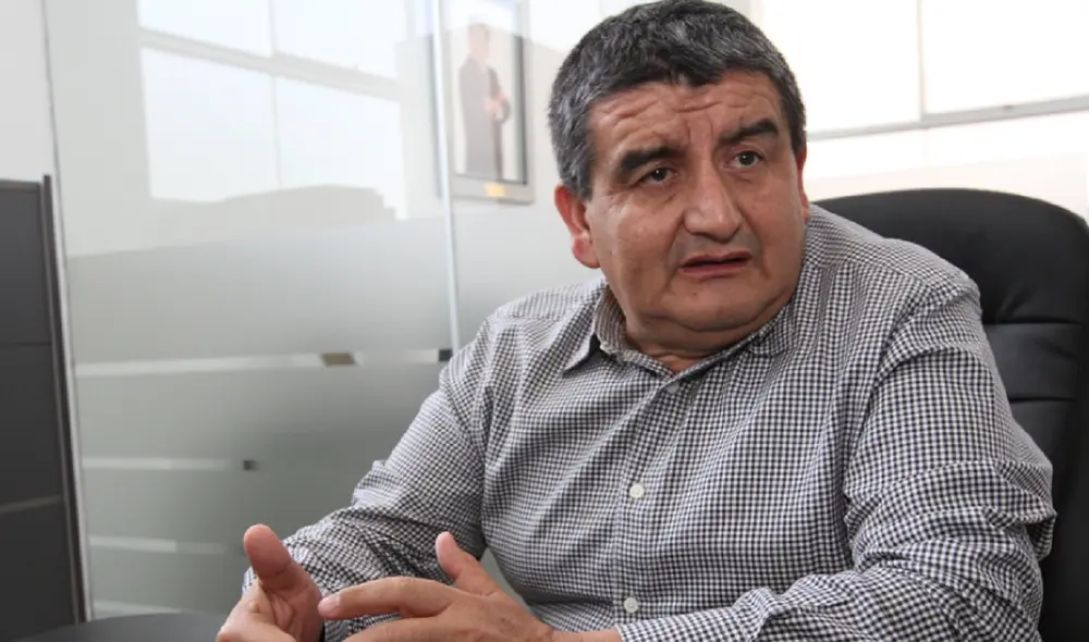 Exparlamentario de Alianza para el Progreso, Humberto Acuña, es investigado por los delitos de colusión y cohecho pasivo. Foto: La República / Bryan Rubio Exparlamentario de Alianza para el Progreso, Humberto Acuña, es investigado por los delitos de colusión y cohecho pasivo. Foto: La República / Bryan Rubio