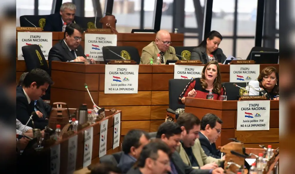 El Congreso paraguayo aprueba plan de contingencia del Ejecutivo en dos días. Foto: AFP.