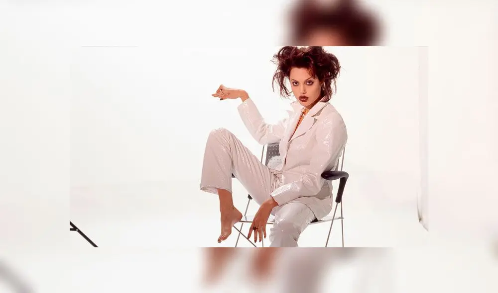 Brad Pitt dice sentirse "asqueado" de que Angelina Jolie retrase el divorcio [FOTOS]