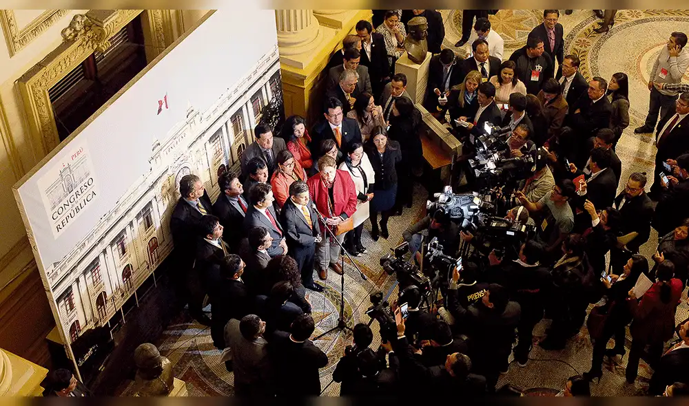 Galarreta insiste en ataque a la prensa y apoyo a Ley Mordaza Galarreta insiste en ataque a la prensa y apoyo a Ley Mordaza