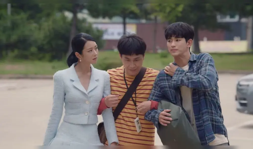 Desliza para ver más fotos de Oh Jung Se como Sang Tae del dorama It's okay to not be okay. Créditos: Netflix y tvN