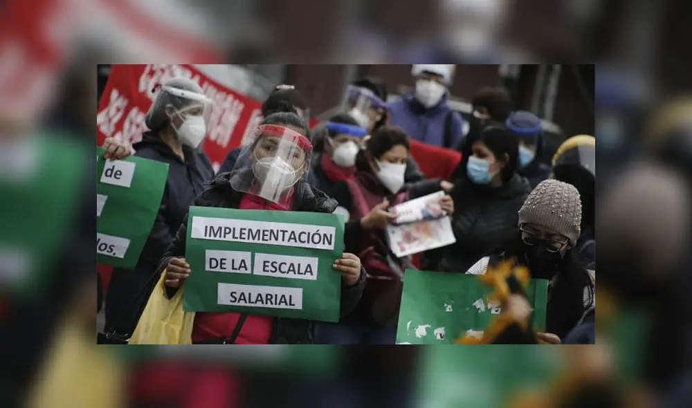 Personal de salud exige mejoras en el sistema y pide más implementos de bioseguridad. Créditos: Antonio Melgarejo / La República.