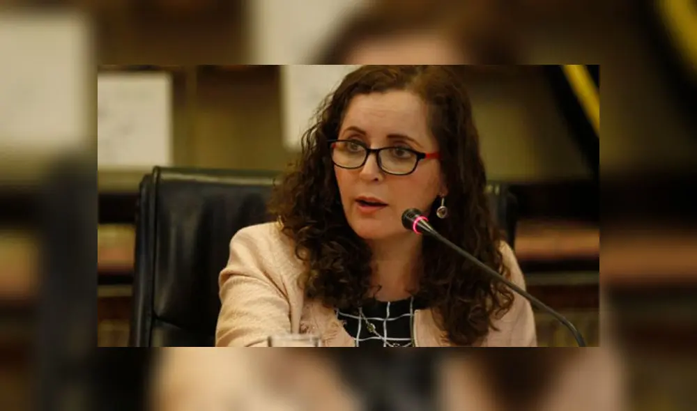 Rosa Bartra: "El informe de la UIF demuestra y documenta que no hay ‘muralla china’"