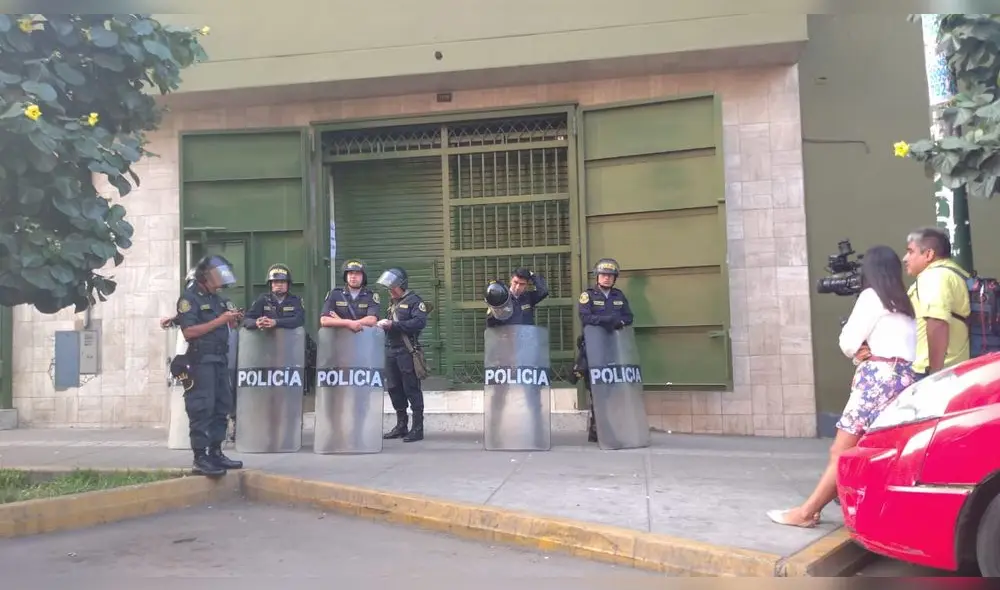 Allanan 11 locales por el caso Los Intocables Ediles