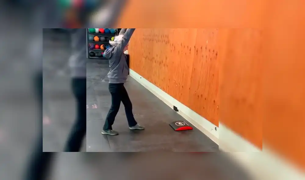 La mujer se ha convertido en toda una 'inflluencer' sin tener redes sociales. Foto: captura La mujer se ha convertido en toda una 'inflluencer' sin tener redes sociales. Foto: captura