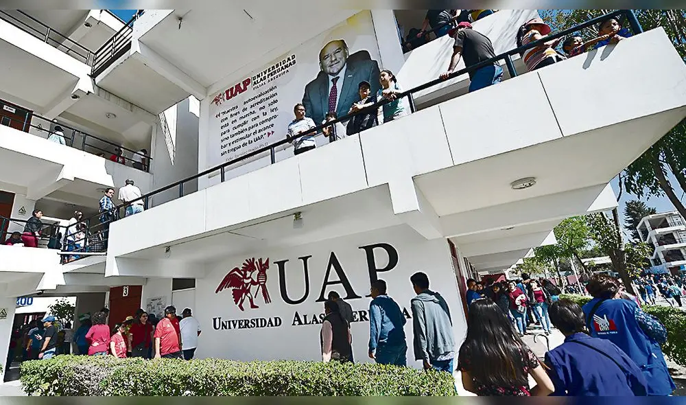 ELECCIONES EN LA UNIVERSIDAD ALAS PERUANAS ELECCIONES EN LA UNIVERSIDAD ALAS PERUANAS