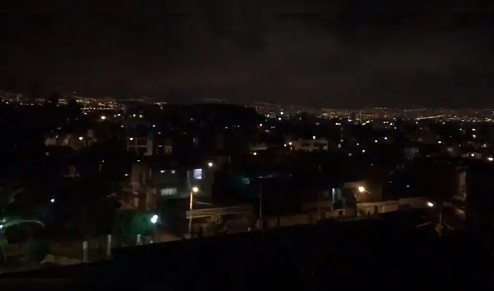 Arequipeños agradecieron a personal que trabaja en la cuarentena. Arequipeños agradecieron a personal que trabaja en la cuarentena.