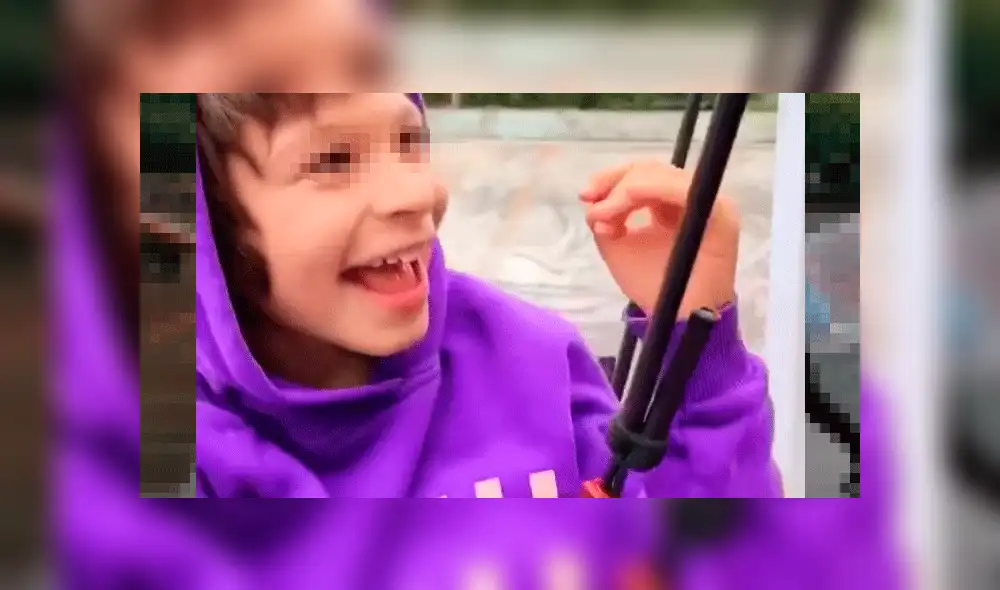 Madre de niño con parálisis cerebral logra que su hijo ande en patineta [VIDEO] 