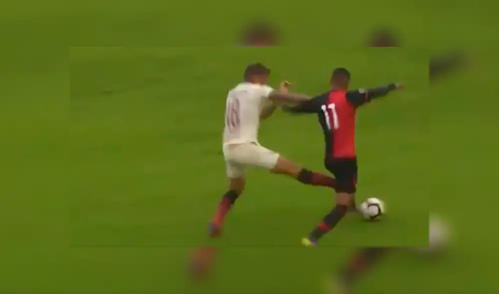 Universitario: ¿merecía la roja Germán Denis por esta falta? [VIDEO]