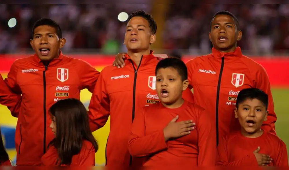 Perú vs Costa Rica: Arequipa retumbó con el himno nacional [VIDEO]