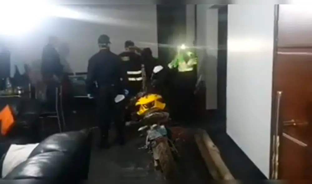 Detienen a policías que celebraban fiesta en plena emergencia Detienen a policías que celebraban fiesta en plena emergencia