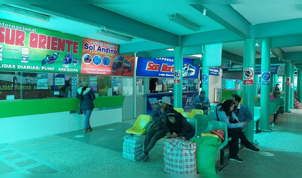 Terminal terrestre de Puno. Foto: Liubomir Fernández/URPI Terminal terrestre de Puno. Foto: Liubomir Fernández/URPI