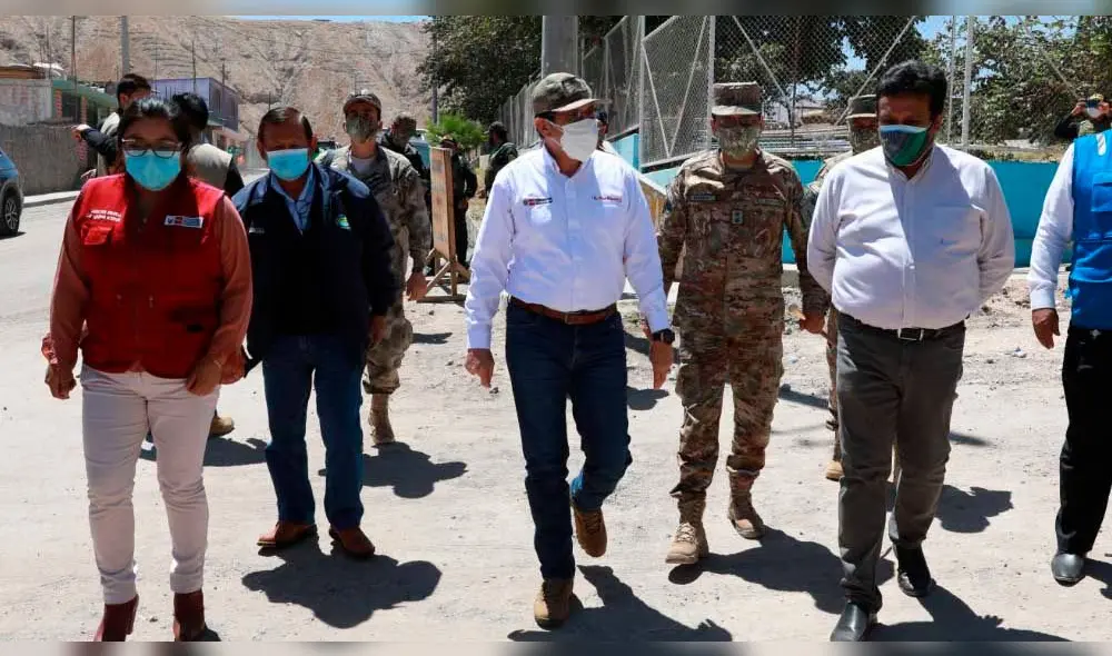 Chávez Cresta arribó a Moquegua para supervisar Megaoperación Tayta. Foto: Twitter Ministerio de Defensa. Chávez Cresta arribó a Moquegua para supervisar Megaoperación Tayta. Foto: Twitter Ministerio de Defensa.