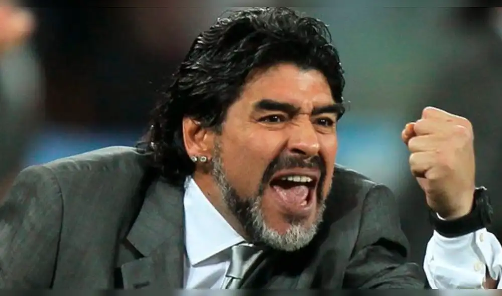 Diego Maradona deja Bielorrusia para volver a la dirección técnica