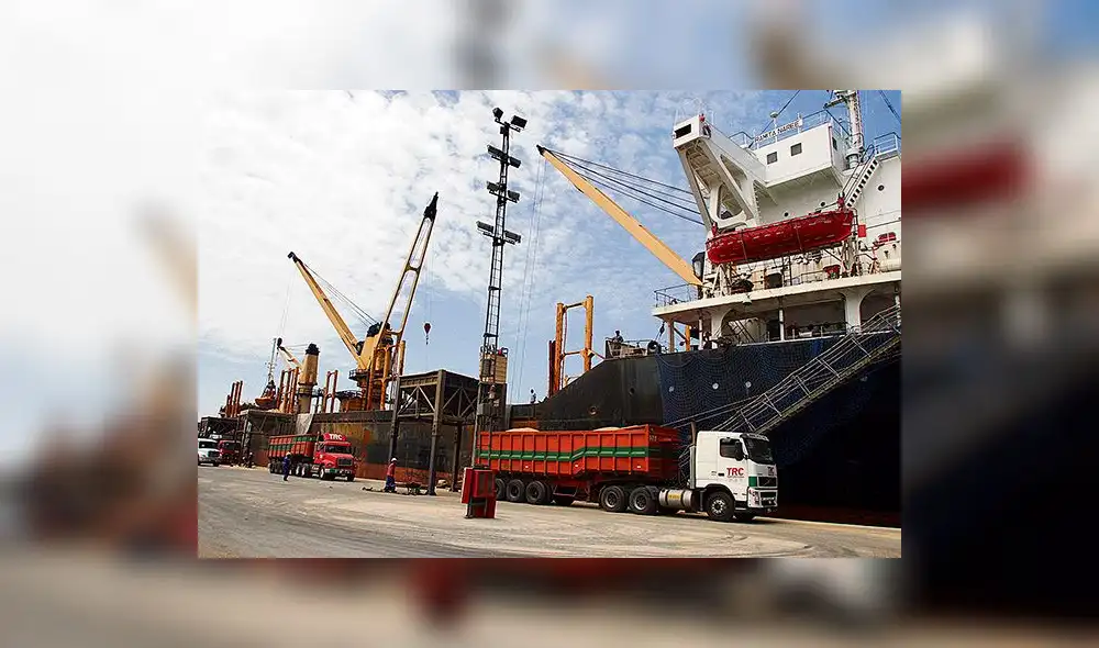 Puerto de Salaverry en su hora crucial ante anunciada concesión Puerto de Salaverry en su hora crucial ante anunciada concesión