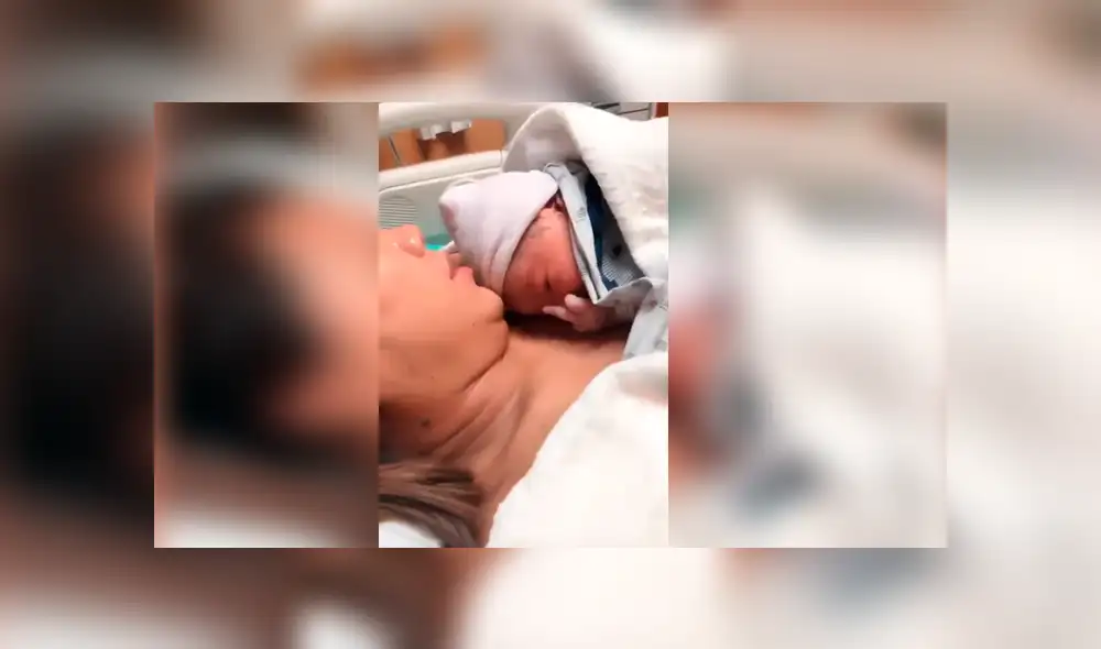 Vía YouTube. Tierno momento de familia terminó en carcajadas tras el insólito acto del bebé Vía YouTube. Tierno momento de familia terminó en carcajadas tras el insólito acto del bebé