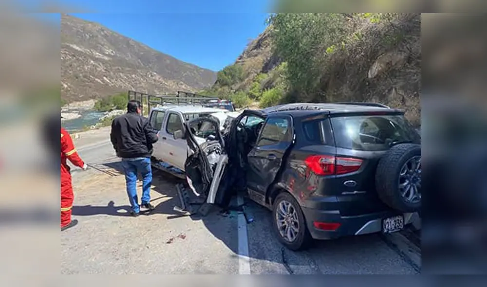 Comisario de Chalhuanca, murió tras violento choque en la carretera a Abancay..