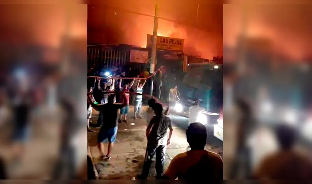 Bomberos tardaron más de cuatro horas en apagar el fuego.