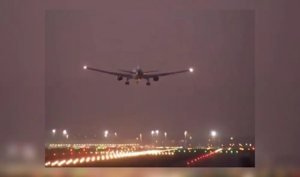 El avión logró aterrizar durante el atardecer en España. (Foto: Portafolio)
