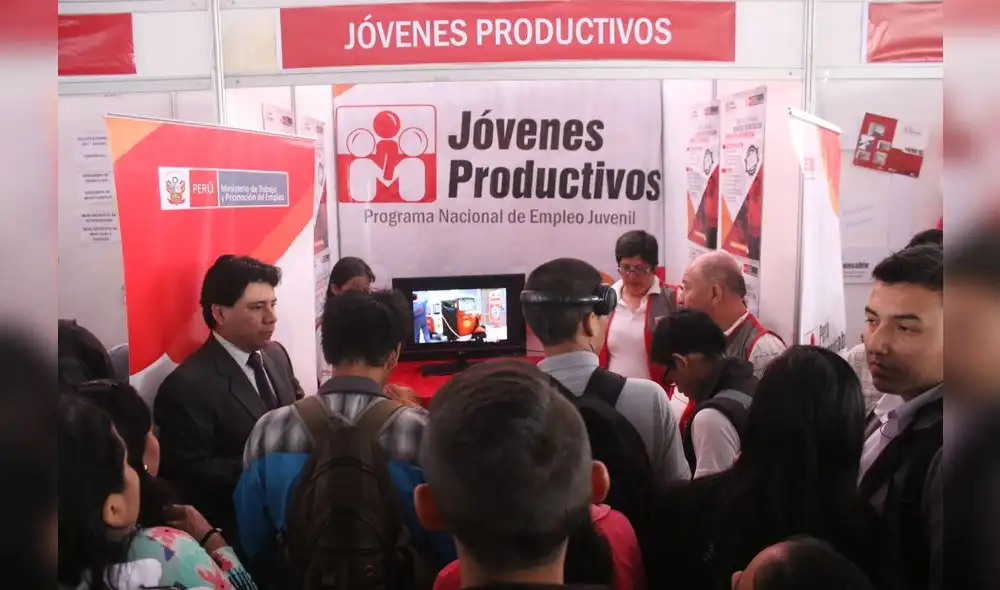 Alfonso Grados: “Ejecutivo no tiene ni 2% de morosidad con EsSalud”