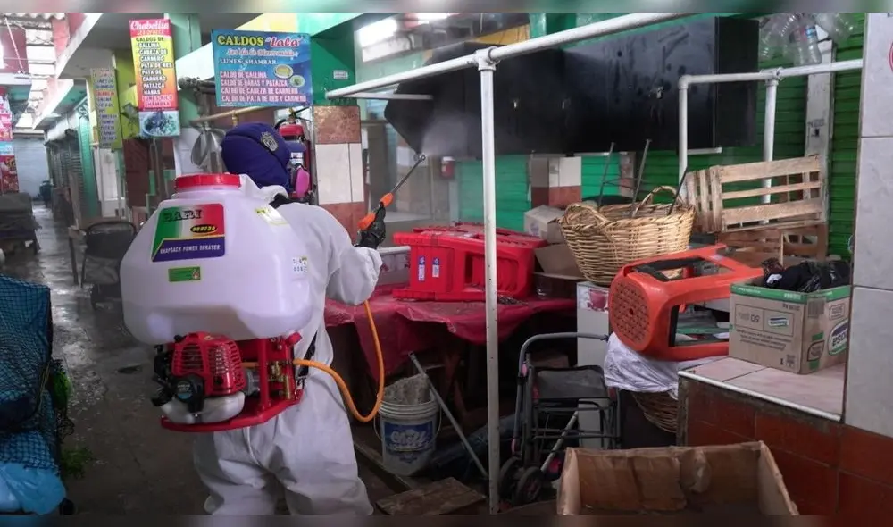 desinfectan mercado desinfectan mercado